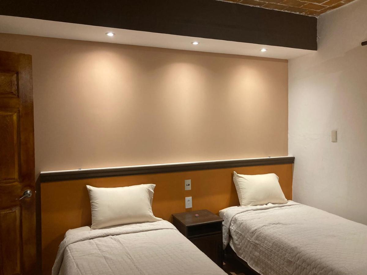 Lu'Um Master Suites Taxco de Alarcon Ngoại thất bức ảnh